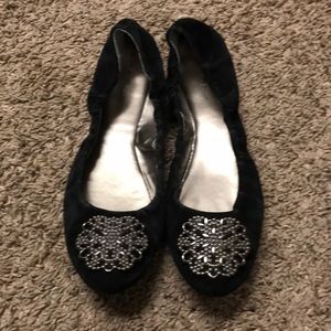 Tahari Valerie Women’s black ballet flats size 9 M